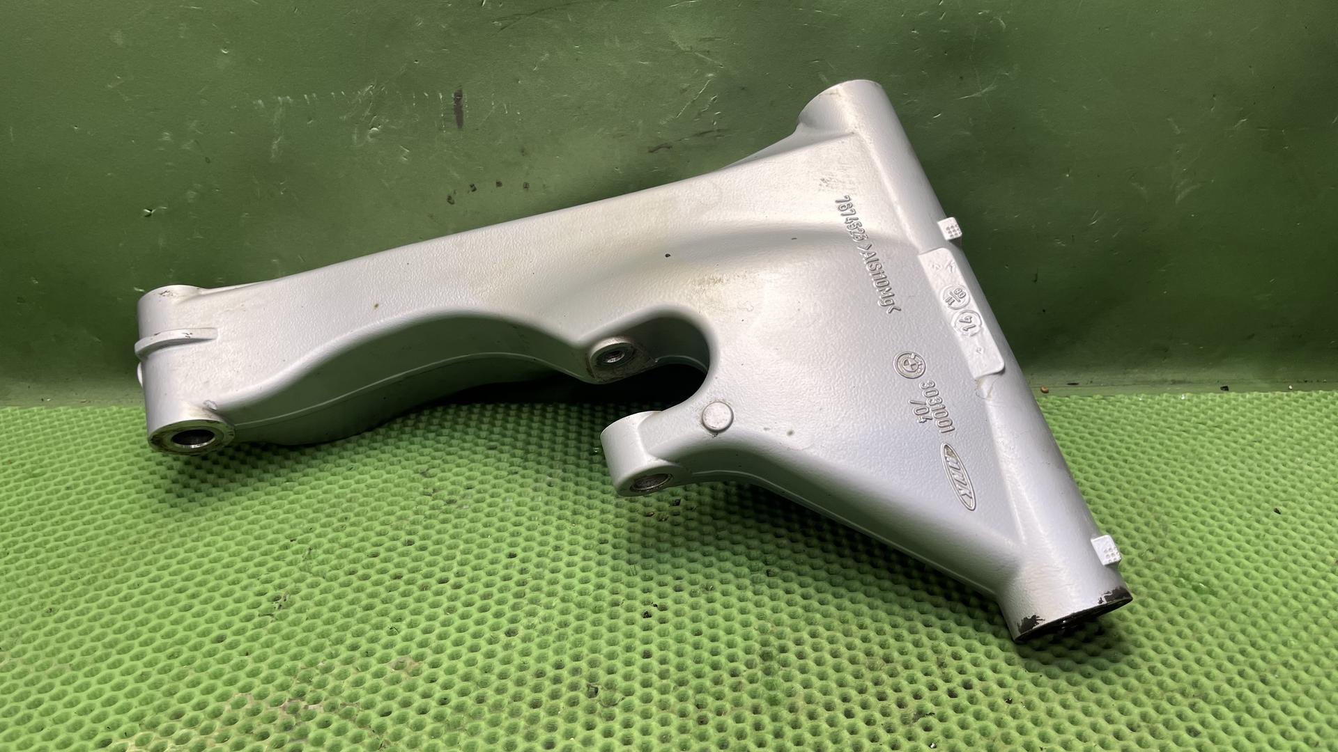 Качающийся рычаг заднего колеса Silber BMW R 1200 GS 33177674525