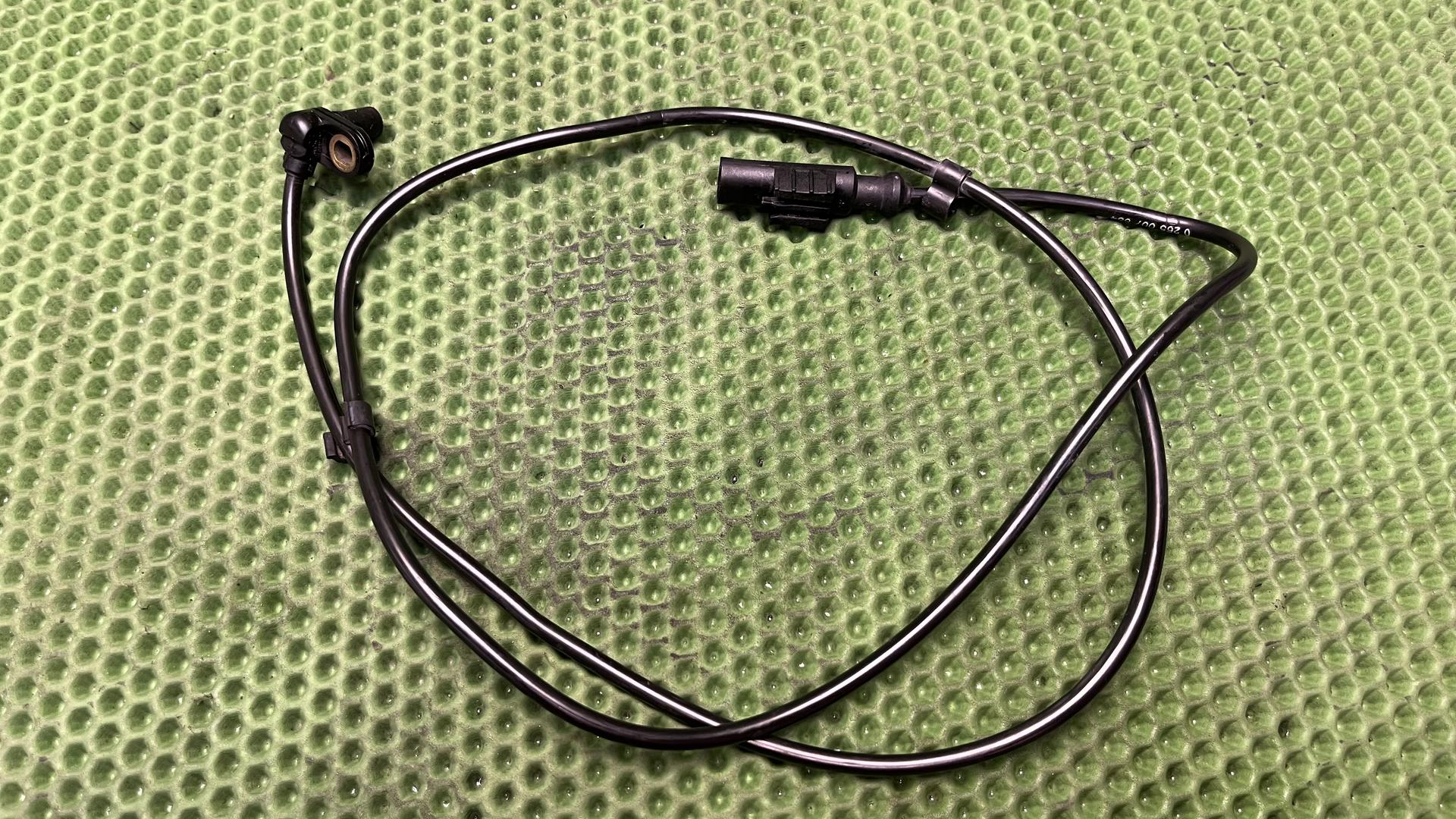 Датчик АБС 34527696907