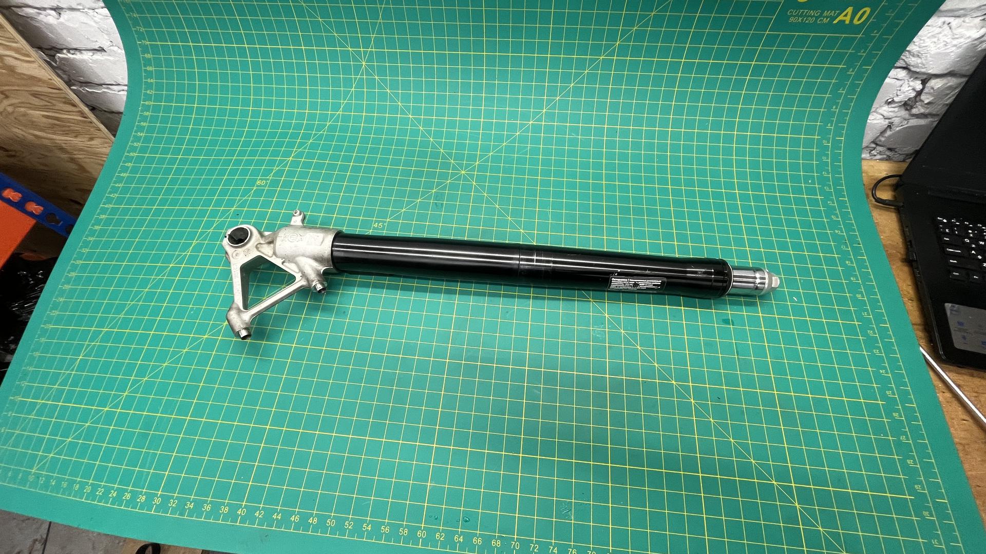 Перо вилки черное П 31428393006