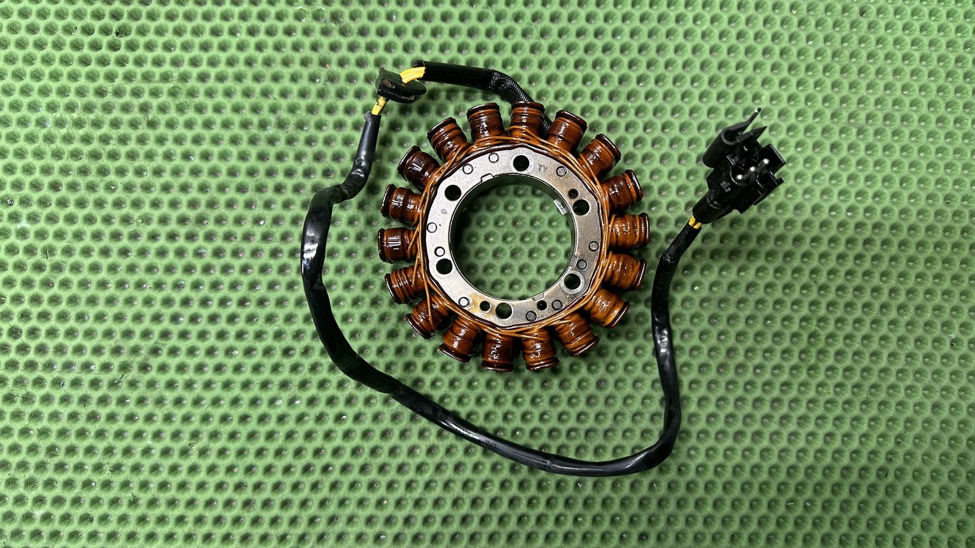 Генератор Rotax 12317690427