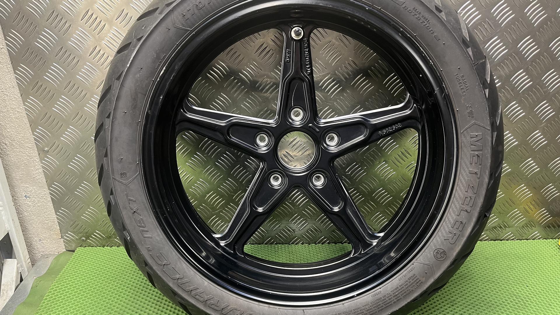 Литой диск черный матовый задний RnineT Pure/Scrambler/Racer K22/23/32 36318562501