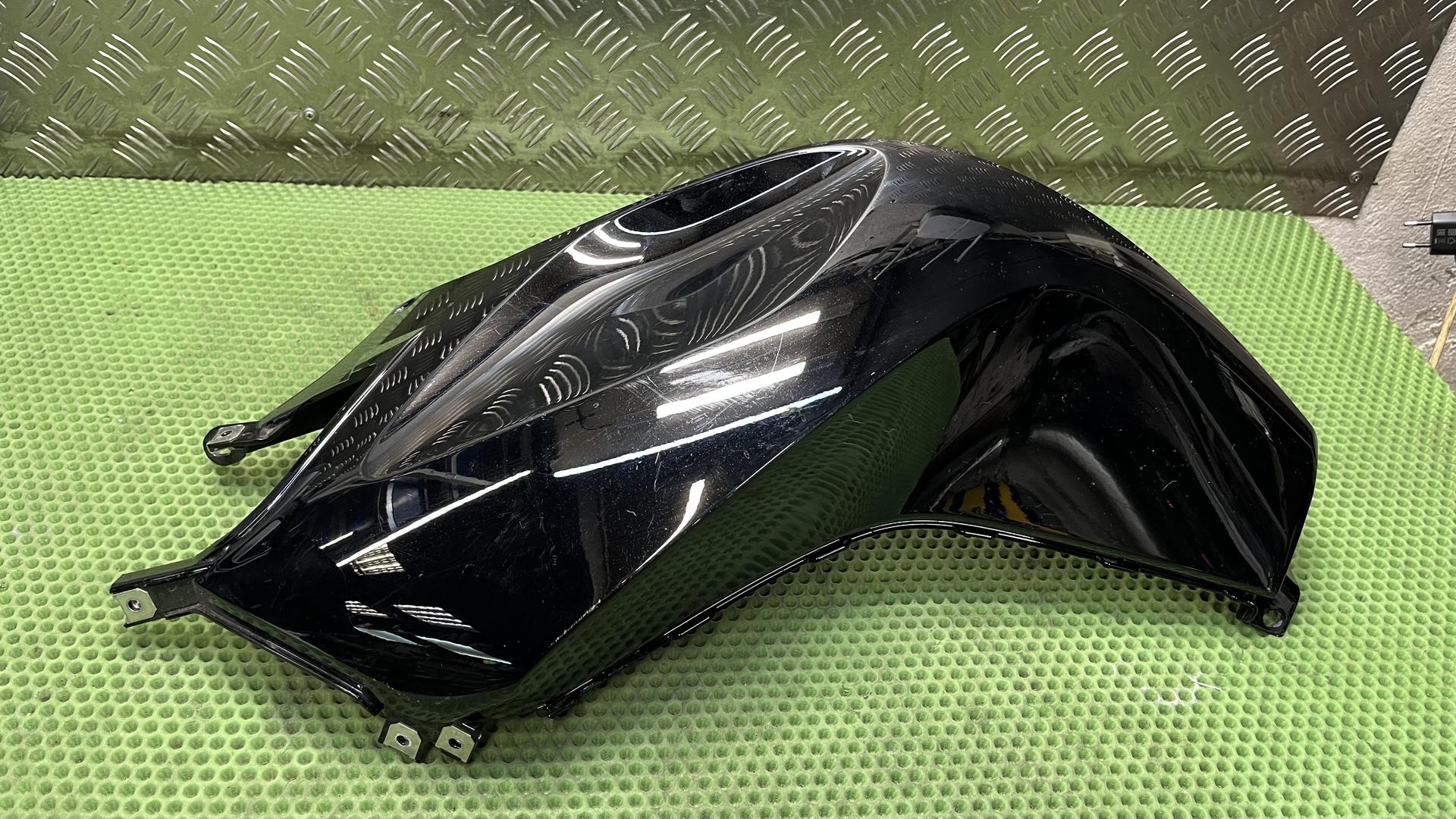 Кожух топливного бака Л 46638533573