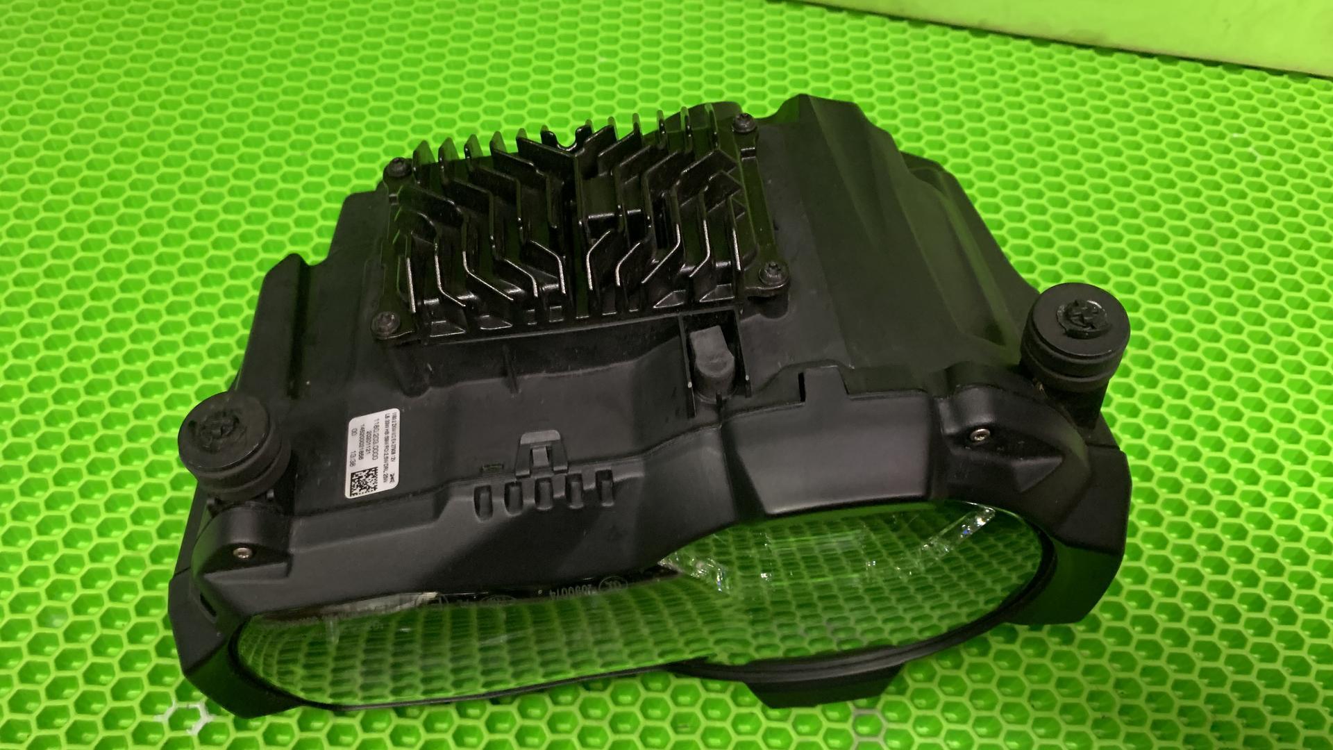 Фара  Led  Adaptive 63128395632