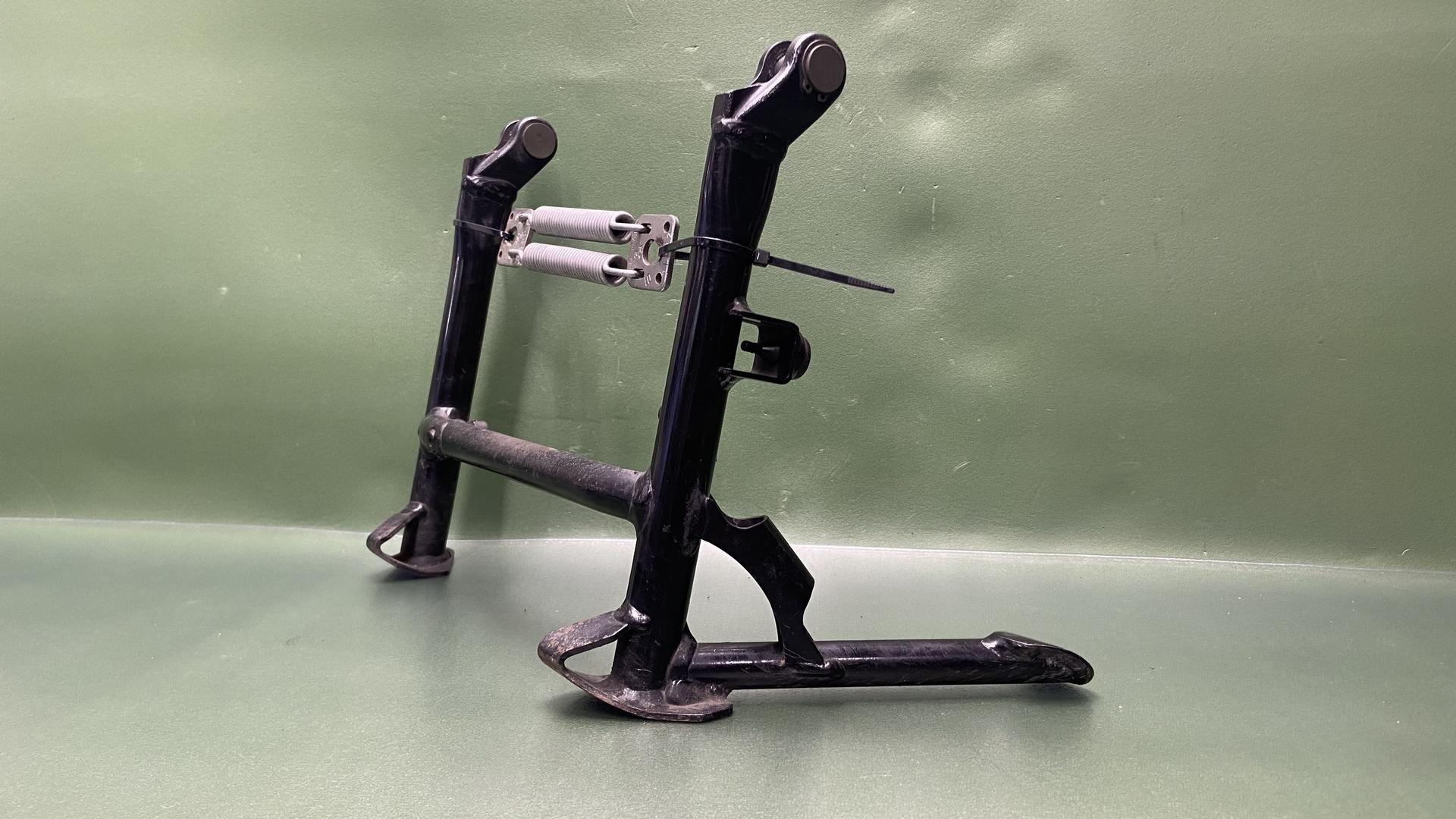 Центральная подставка 46528532725